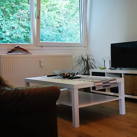 Moderne Et Paisible Avec Balcon Lägenhet *