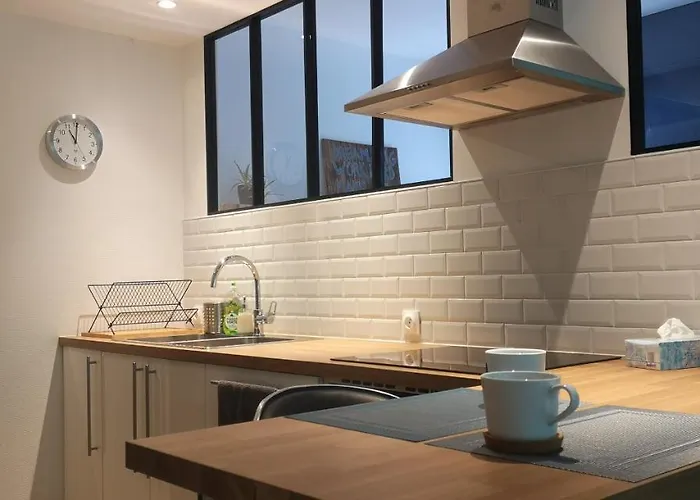 Apartment Moderne Et Paisible Avec Balcon