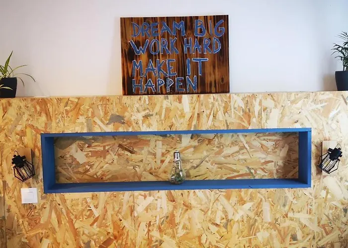 Moderne Et Paisible Avec Balcon *